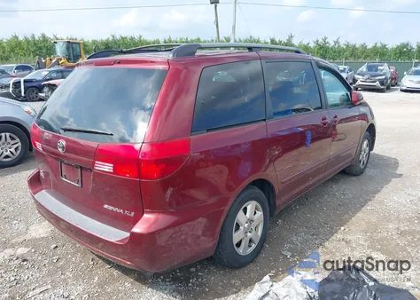2004 Toyota Sienna Xle z USA, uszkodzony, nr VIN 5TDZA22C44S203726